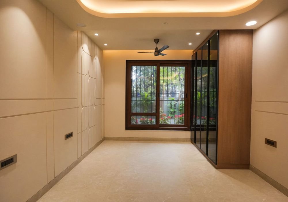 Luxury Apartments, Vasant Kunj, South Delhi
